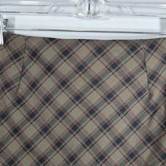 Le Lis Plaid Pencil Skirt - Brown and Black‎ - Picture 7 of 10